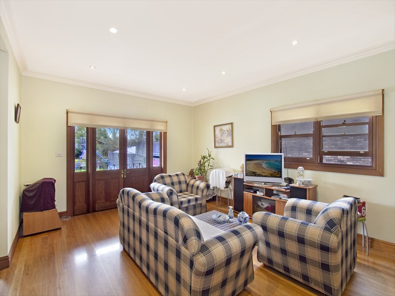 1&2/6 Grosvenor Crescent, Summer Hill NSW 2130