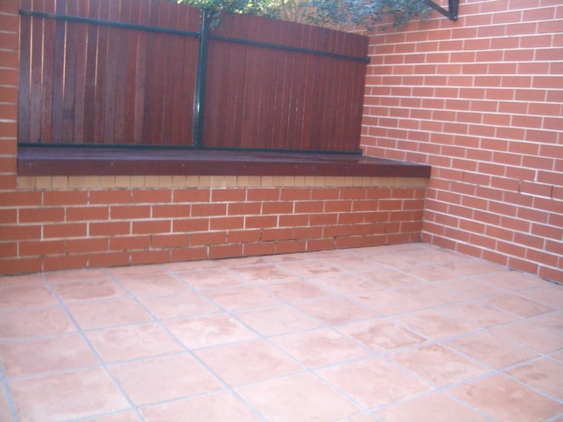 10/2 Barnstaple Lane, Five Dock NSW 2046