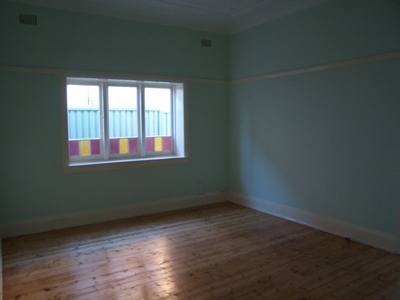 9 Bevin Avenue, Canada Bay NSW 2046