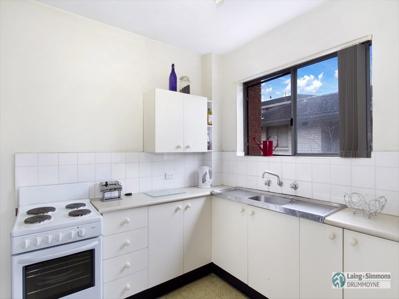 9/5 Bank Street, Meadowbank NSW 2114