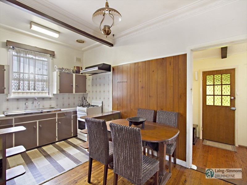 8 Stiles Street, Croydon Park NSW 2133