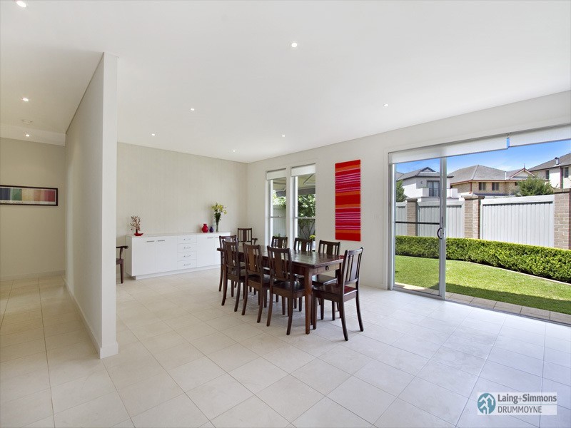 25 Fairwater Drive, Breakfast Point NSW 2137