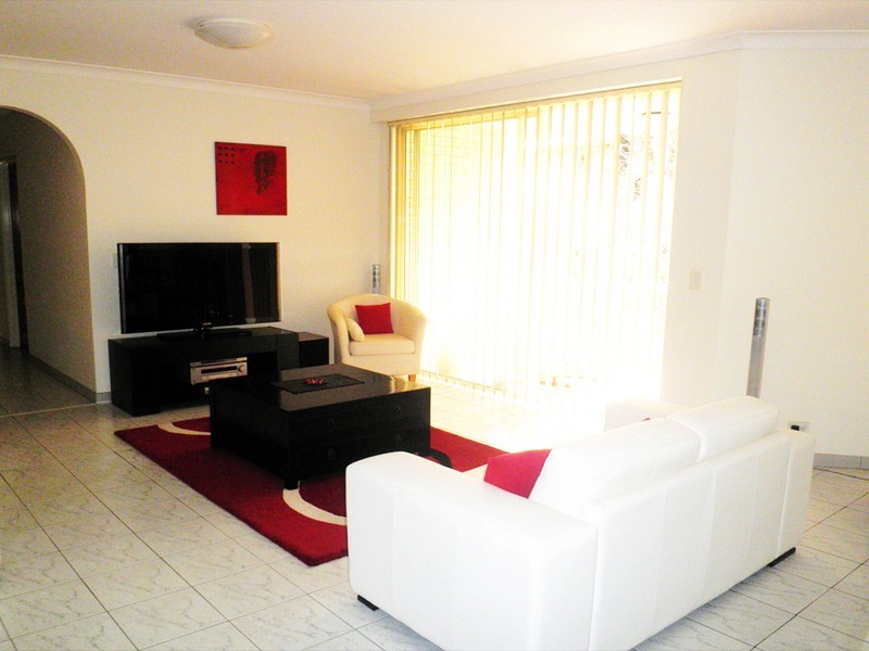 2/68-70 Kings Road, Five Dock NSW 2046