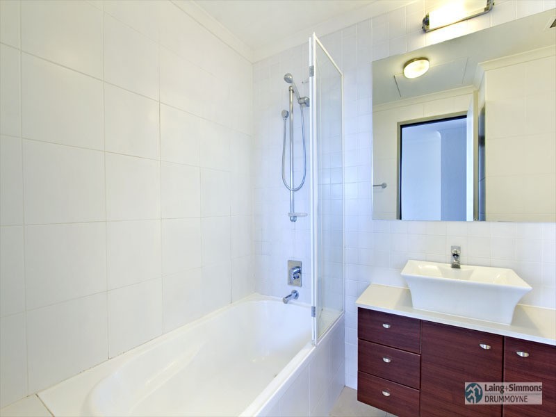 12/6-8 Jarrett Street, Leichhardt NSW 2040