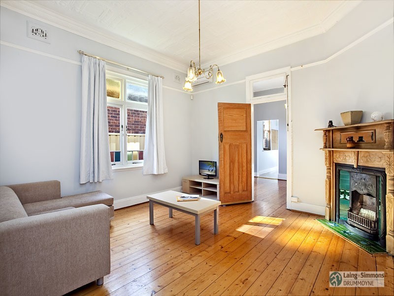 19 Bowman Street, Drummoyne NSW 2047