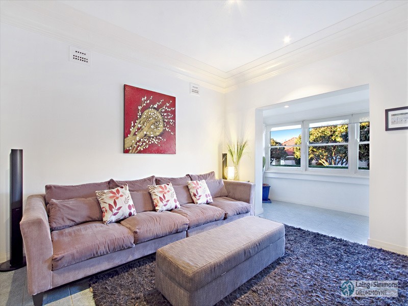 37 Duke Avenue, Rodd Point NSW 2046