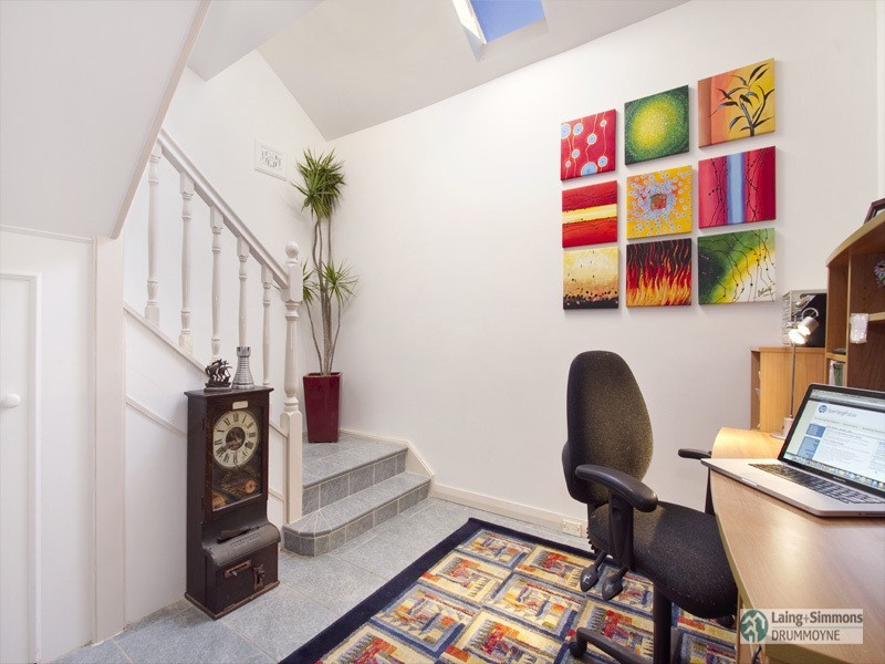 37 Duke Avenue, Rodd Point NSW 2046