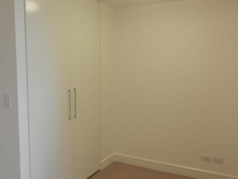 203/10 Vineyard Way, Breakfast Point NSW 2137