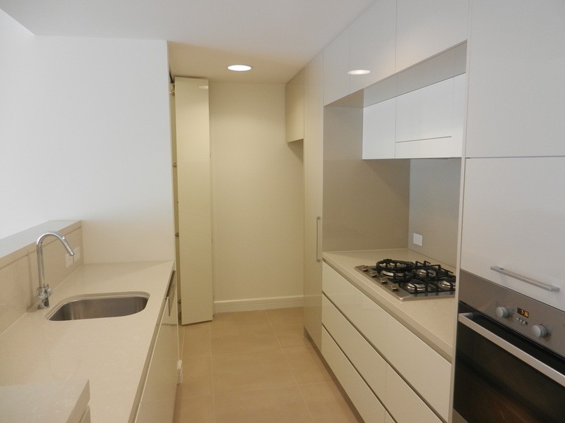 211/16 Vineyard Way, Breakfast Point NSW 2137