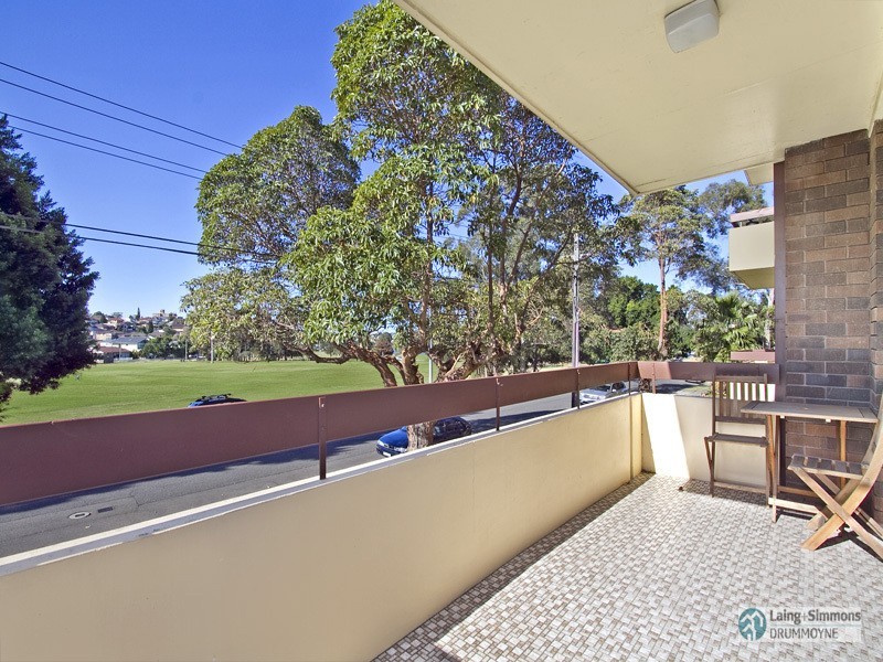 1/16 Margaret Street, Russell Lea NSW 2046