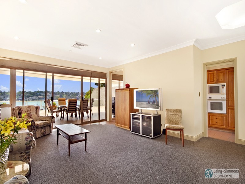 9/26 Wolseley Street, Drummoyne NSW 2047