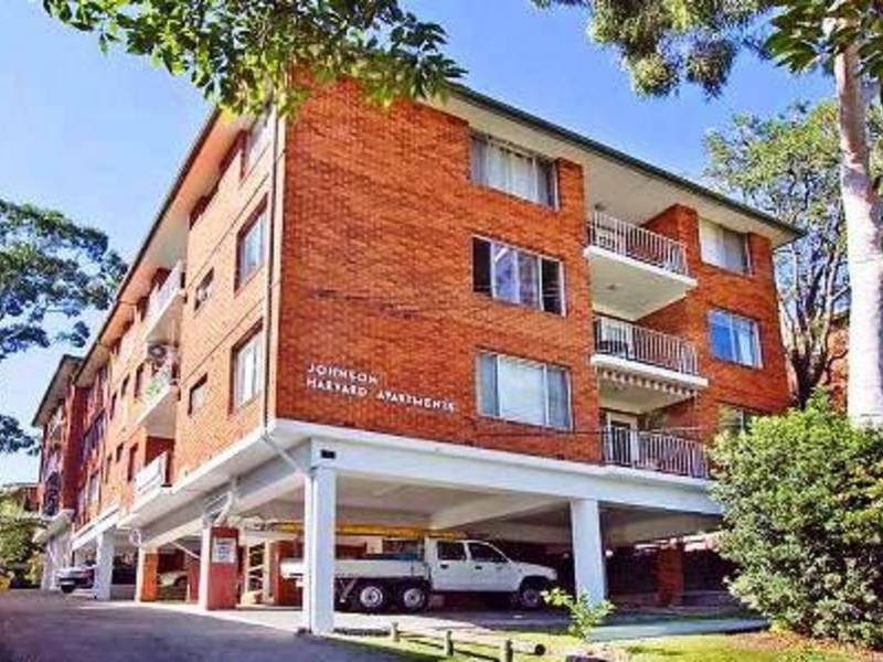 4/37 Meadow Crescent, Meadowbank NSW 2114