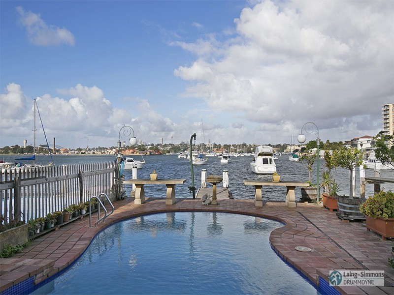 118 Lower St Georges Crescent, Drummoyne NSW 2047