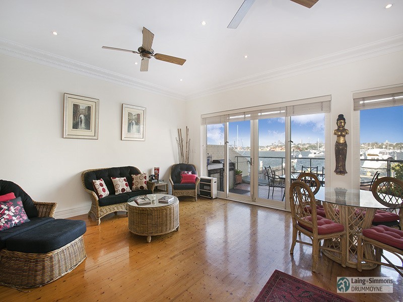 118 Lower St Georges Crescent, Drummoyne NSW 2047