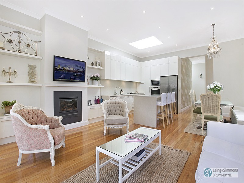 9 Ullathorne Street, Drummoyne NSW 2047