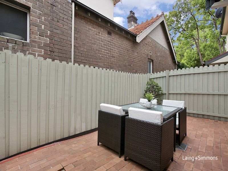 2/15a Wrights Road, Drummoyne NSW 2047