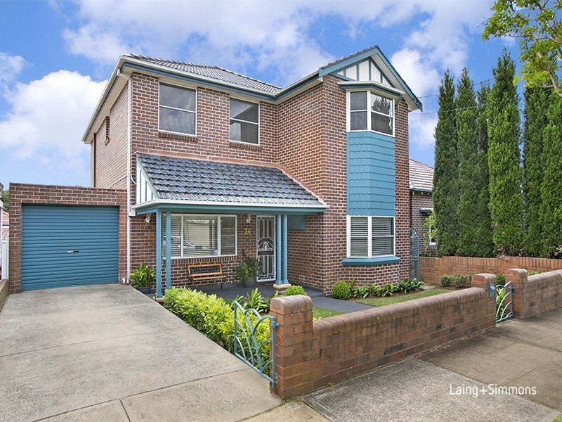 34 Clare Crescent, Russell Lea NSW 2046
