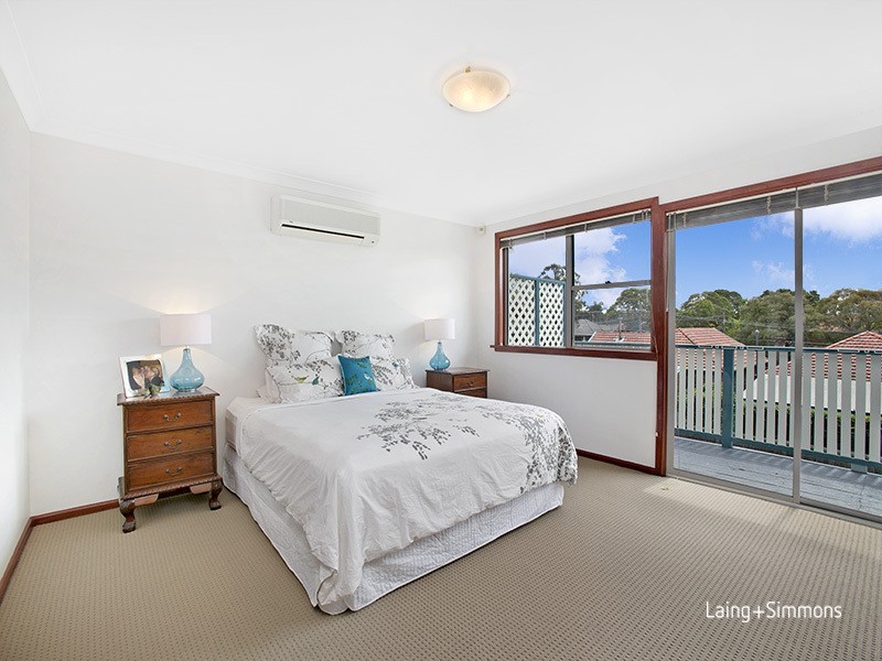 34 Clare Crescent, Russell Lea NSW 2046