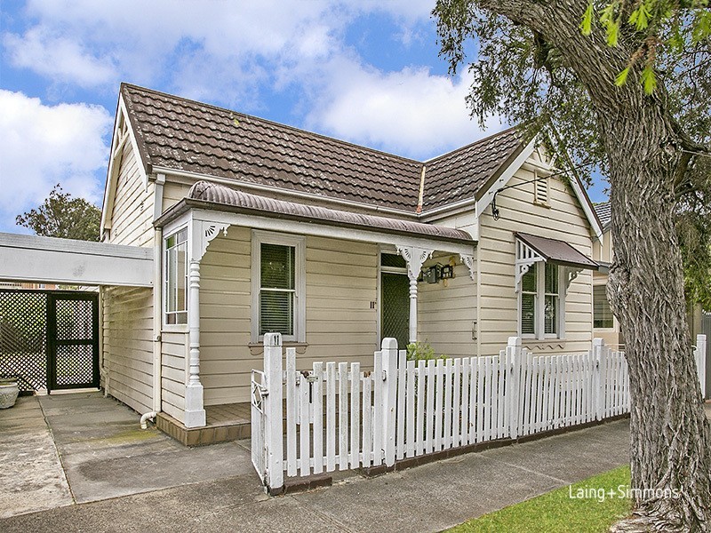 11 Milton Street North, Ashfield NSW 2131