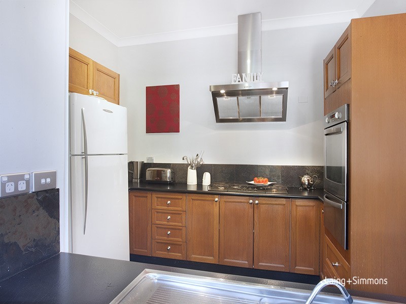 261 Lyons Road, Russell Lea NSW 2046