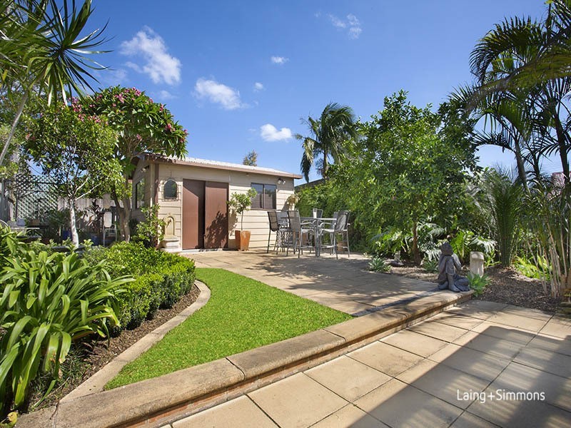 261 Lyons Road, Russell Lea NSW 2046