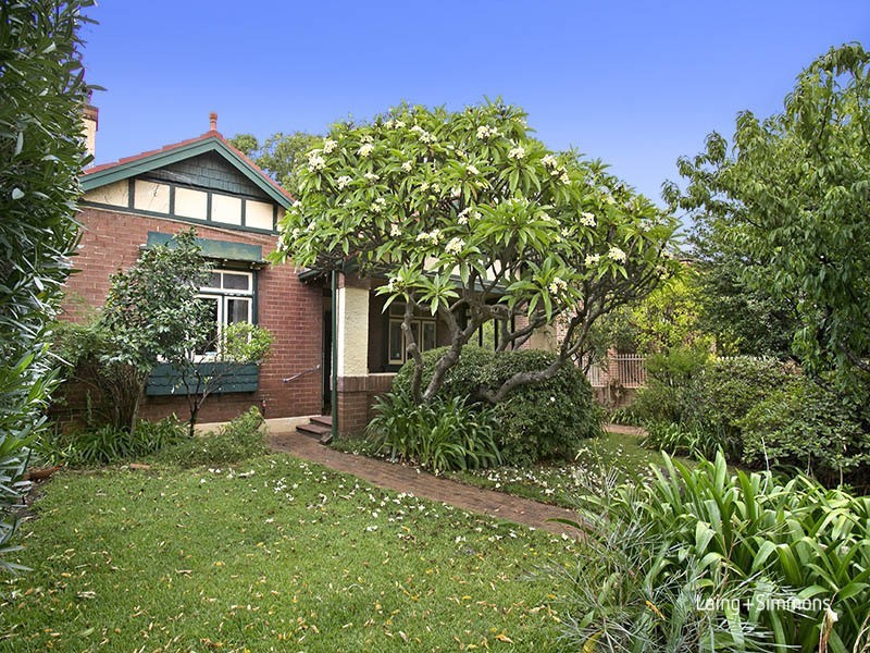 112 Burlington Road, Homebush NSW 2140