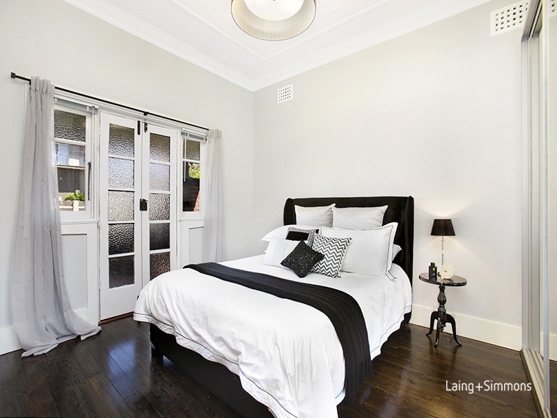 16 Regatta Road, Canada Bay NSW 2046