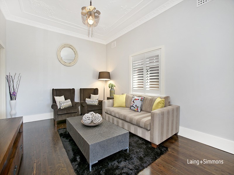 16 Regatta Road, Canada Bay NSW 2046