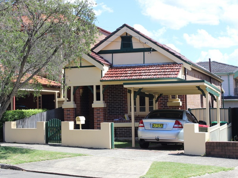 10 Tait Street, Russell Lea NSW 2046