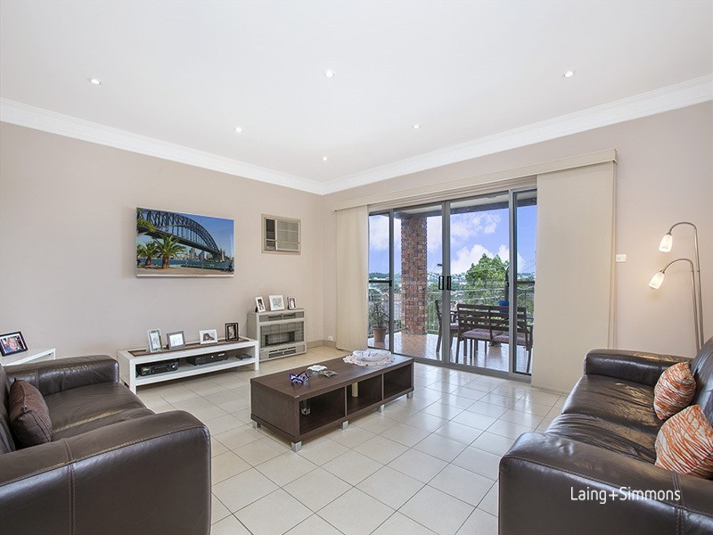 338 Lyons Road, Russell Lea NSW 2046
