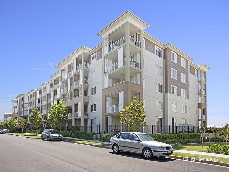 203/10-16 Vineyard Way, Breakfast Point NSW 2137