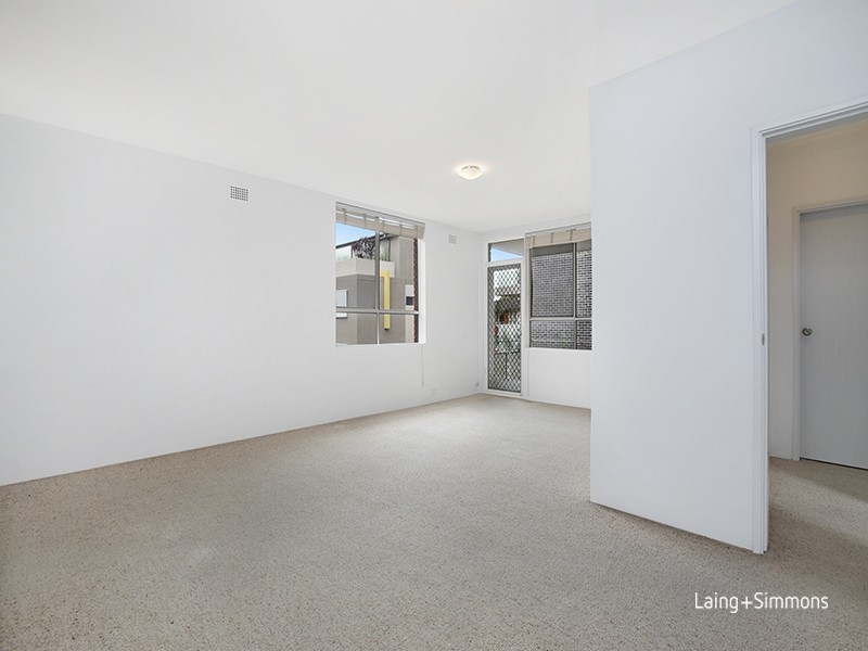 4/64 Lyons Road, Drummoyne NSW 2047