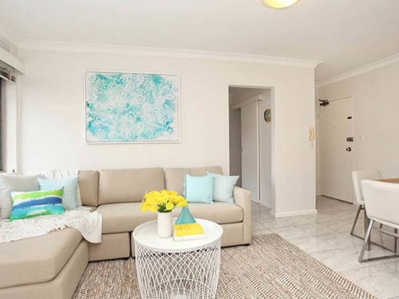 8/90 Alt Street, Ashfield NSW 2131
