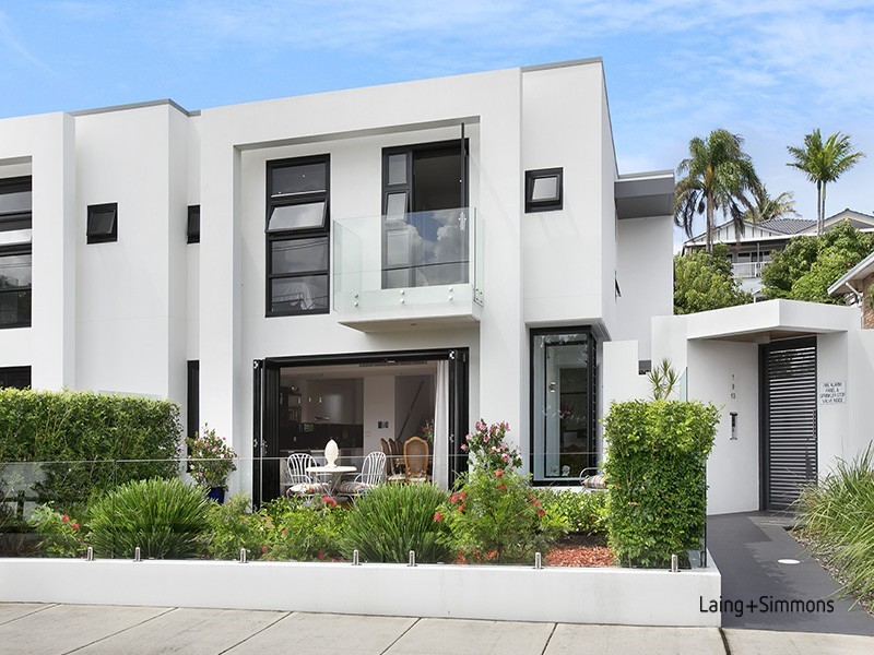 1/33-35 Battersea Street, Abbotsford NSW 2046