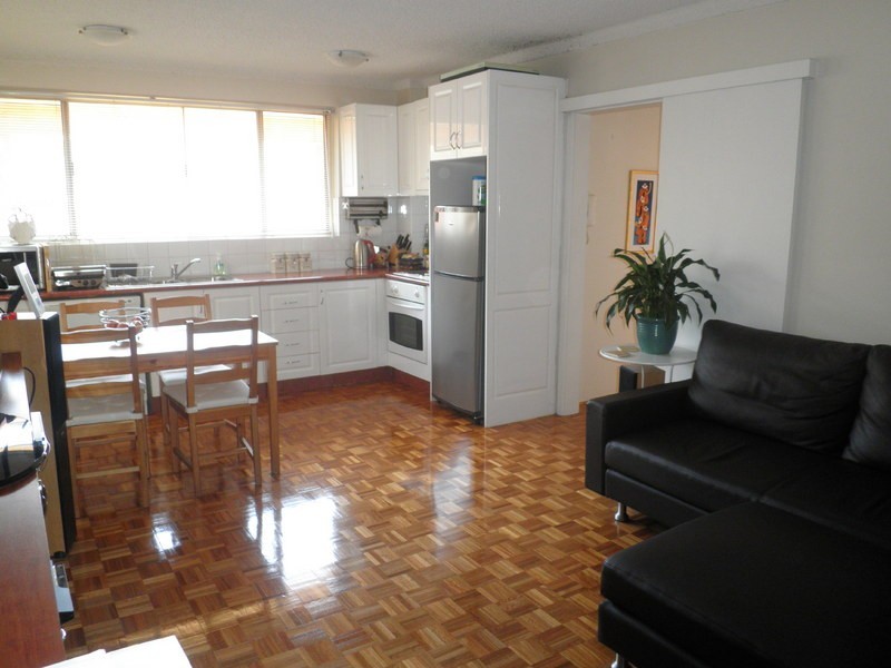 8/28 Bay Road, Russell Lea NSW 2046