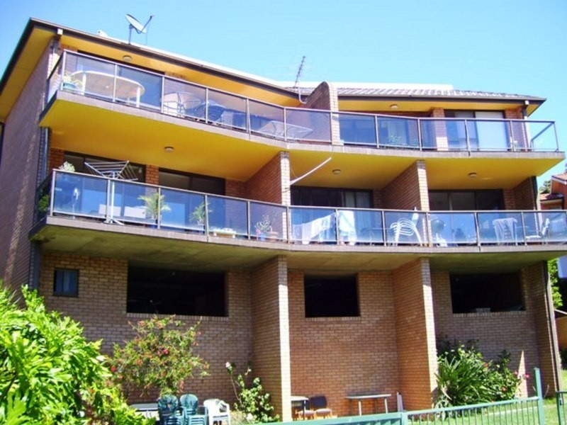 2/36 Walton Crescent, Abbotsford NSW 2046