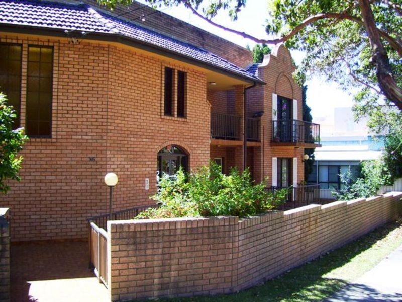 2/36 Walton Crescent, Abbotsford NSW 2046