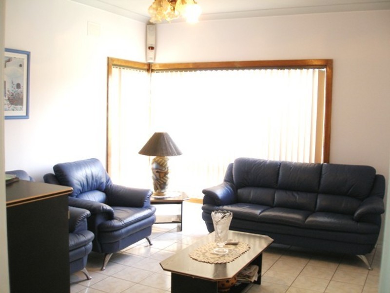 Fairfield West NSW 2165