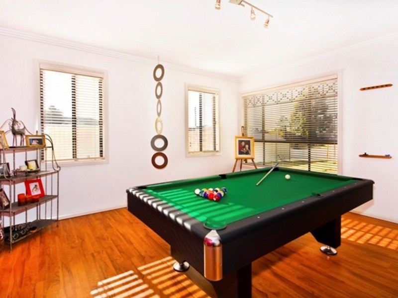 61 CORINDA STREET, St Johns Park NSW 2176