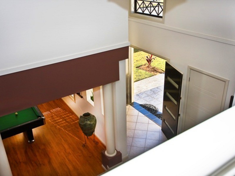 61 CORINDA STREET, St Johns Park NSW 2176