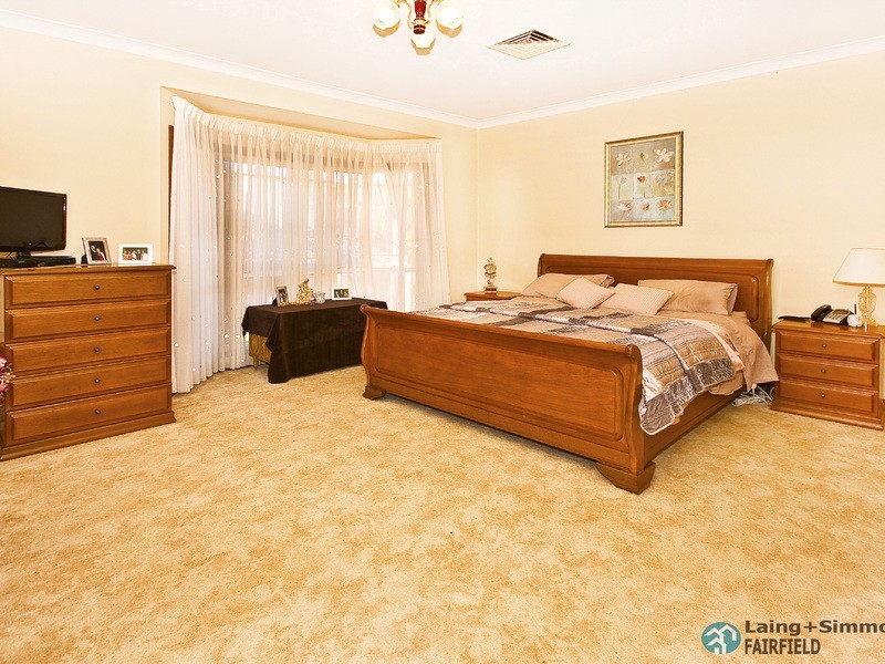 Denham Court NSW 2565