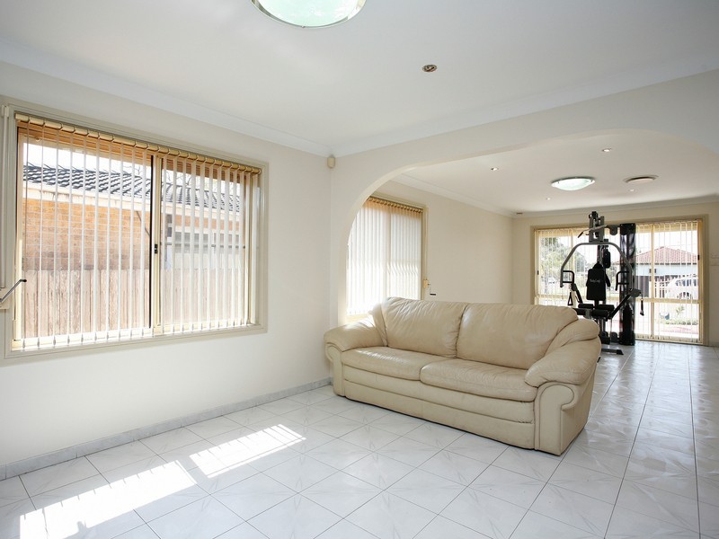 Fairfield West NSW 2165