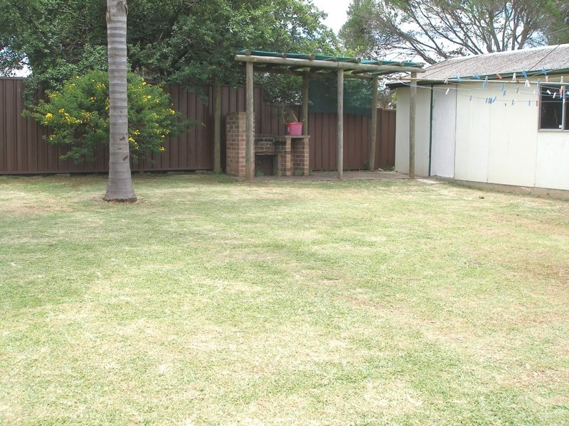 Fairfield West NSW 2165