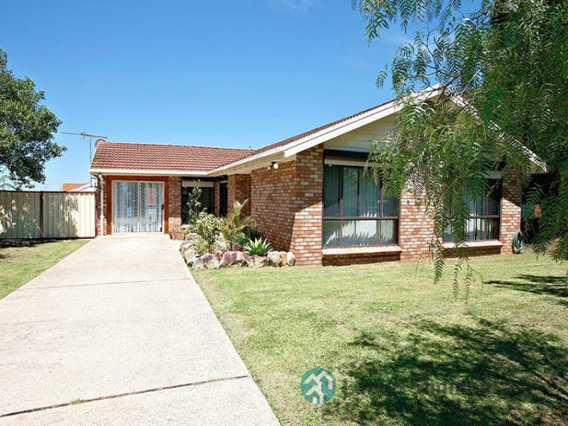 76 Kalang Road, Edensor Park NSW 2176