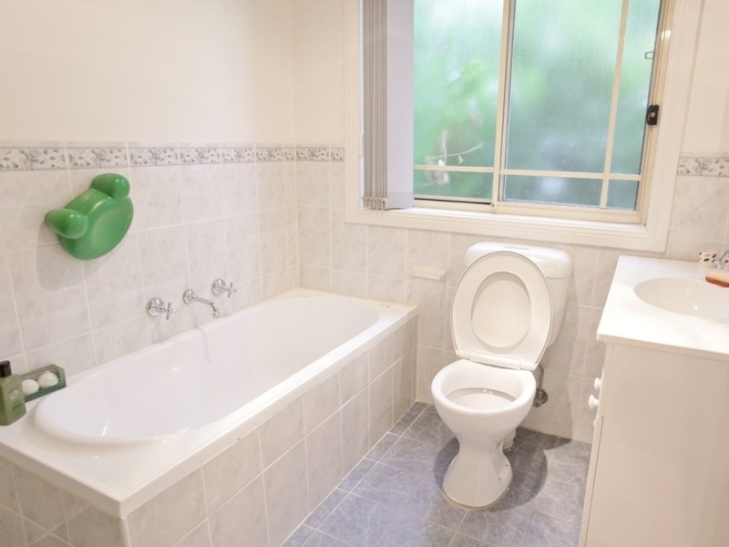 6B Premier Street, Canley Vale NSW 2166