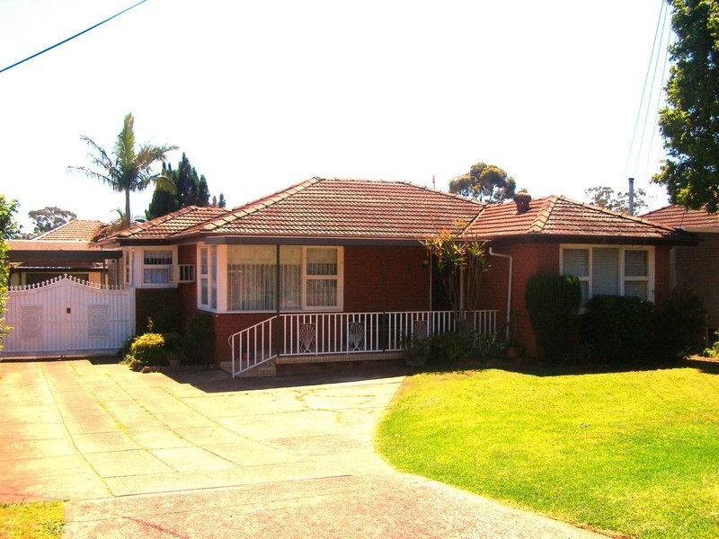 Canley Heights NSW 2166