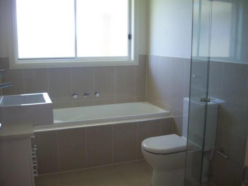 West Hoxton NSW 2171