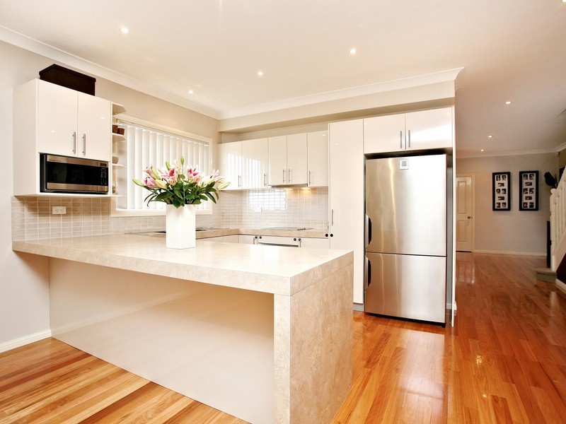 Fairfield West NSW 2165