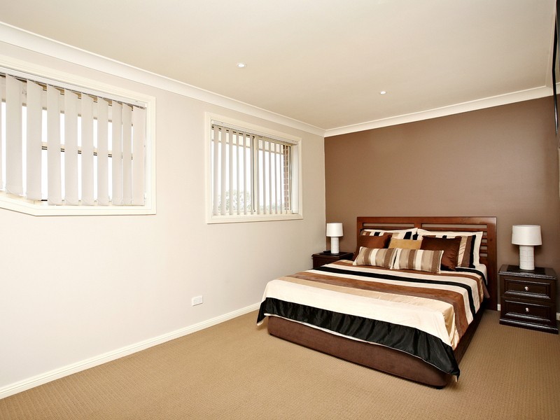 Fairfield West NSW 2165