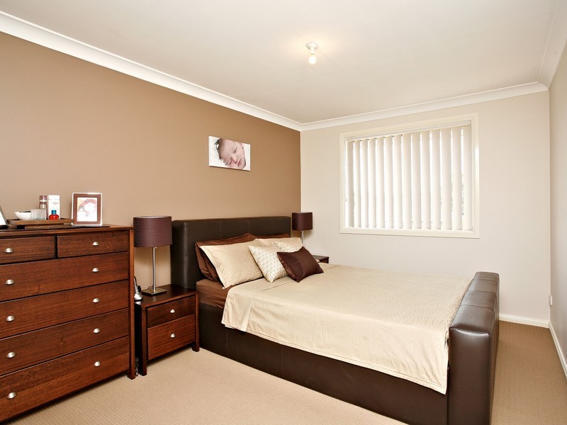 Fairfield West NSW 2165